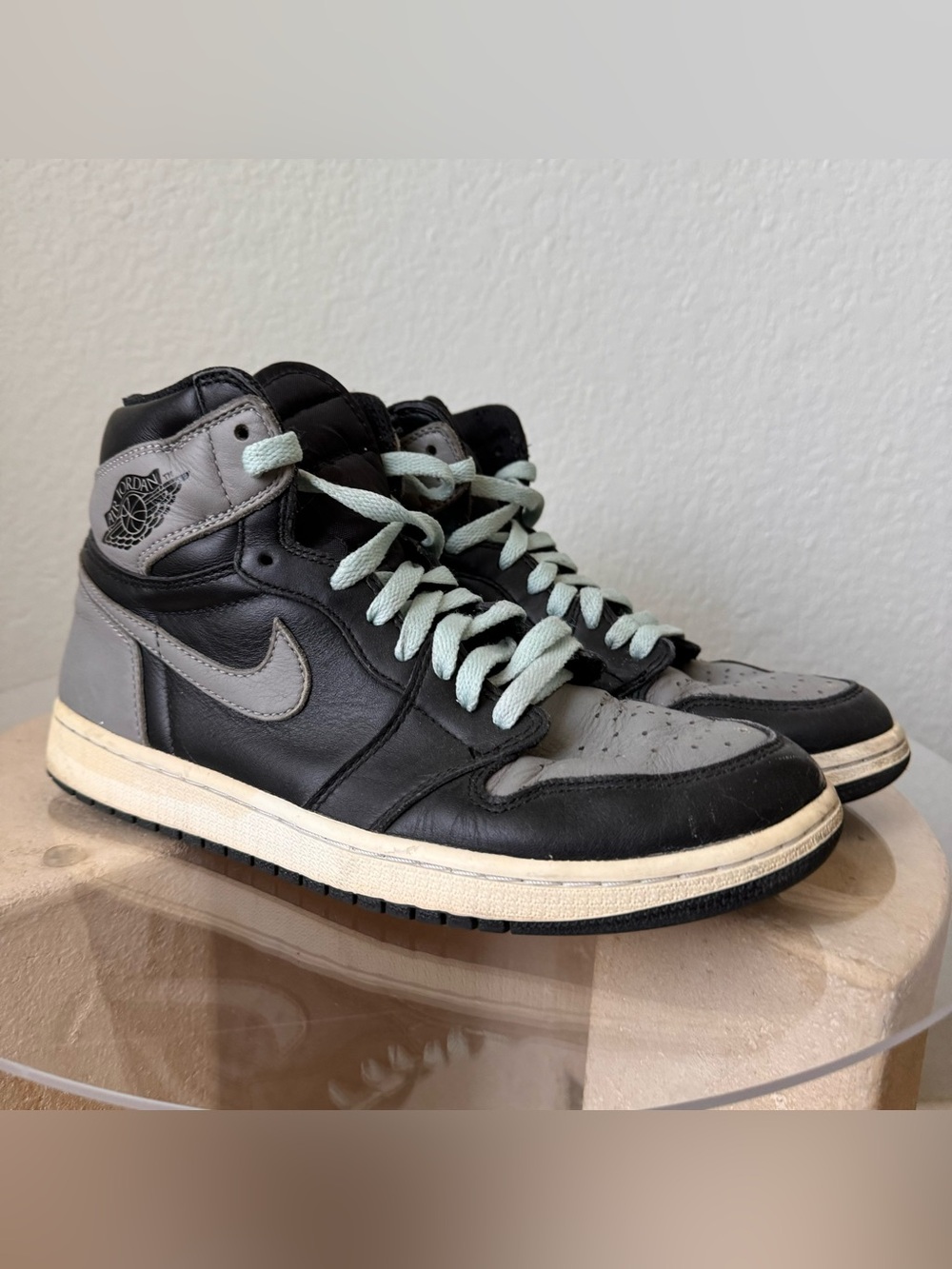 Nike Air Jordan Retro 1 Shadows Gray Shoes